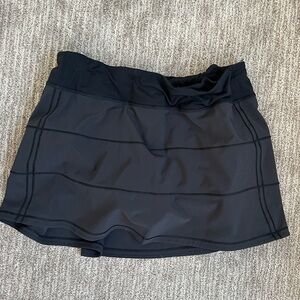 Lululemon pace rival skirt 10 Tall Black